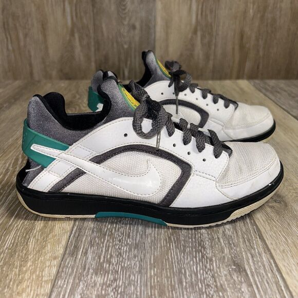 Nike Huarache Run Women's US Size 6 White Green Sneaker Shoes 385433-111 - Picture 1 of 11